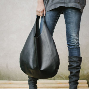 modern-black-leather-hobo-bag-patkas